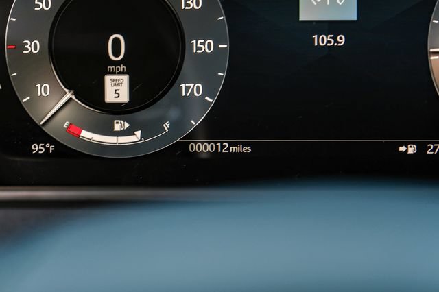 New 2026 Land Rover Range Rover Velar Belgravia AWD/4WD image 24