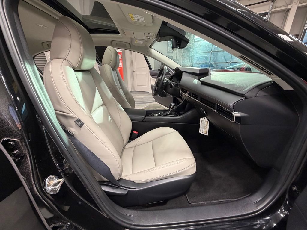 Used 2022 MAZDA MAZDA3 s AWD/4WD image 42
