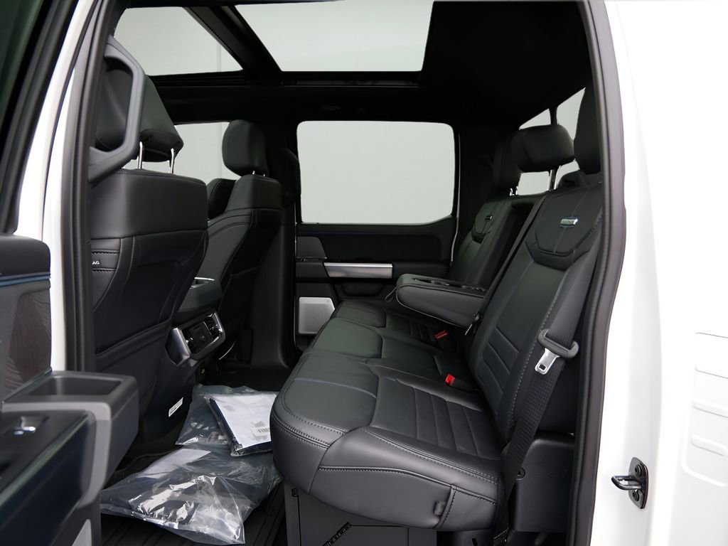 Used 2025 Ford F450 Platinum image 11