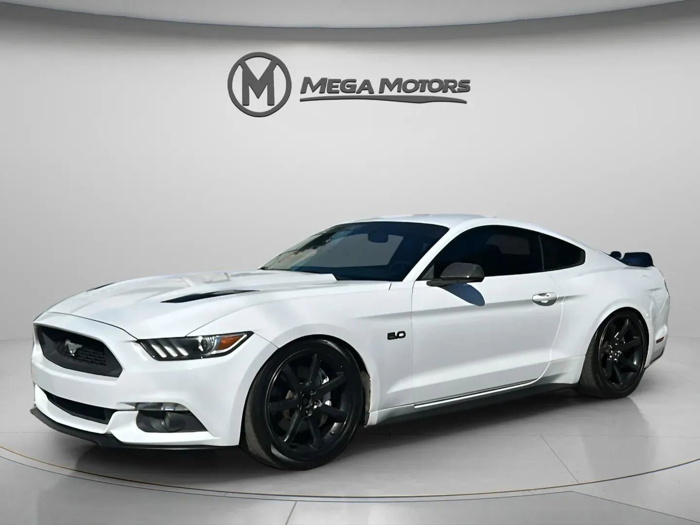 Used 2016 Ford Mustang GT image 2