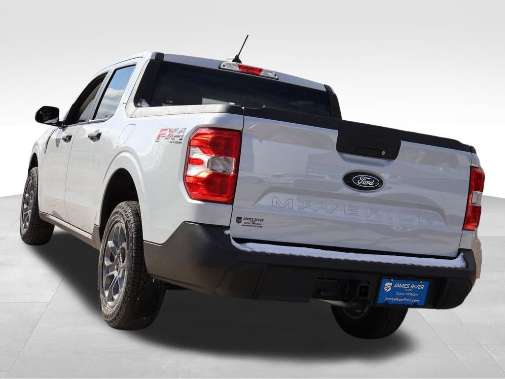 New 2026 Ford Maverick XLT w/ XLT Luxury Package image 3