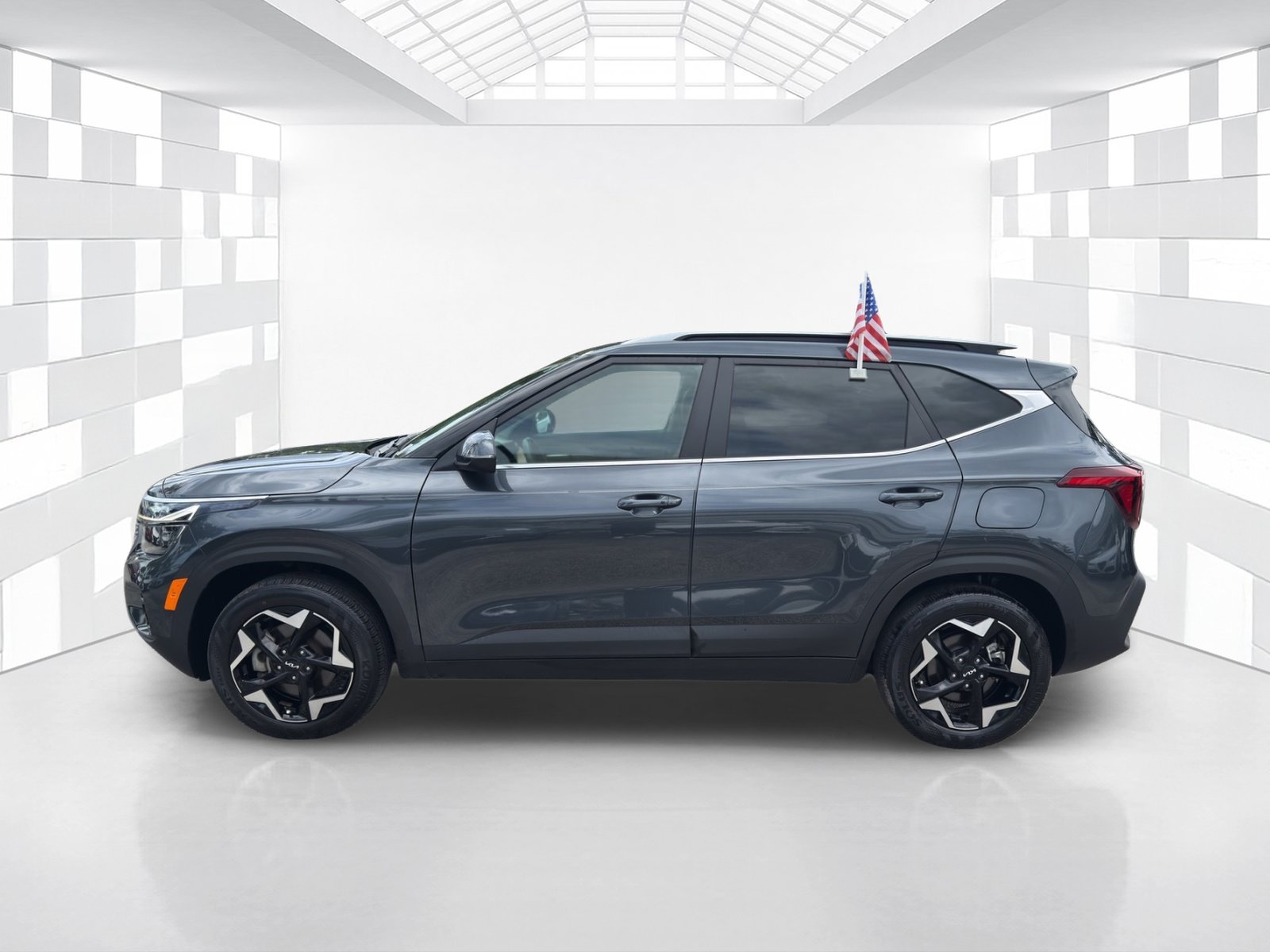 Used 2024 Kia Seltos EX AWD/4WD image 4