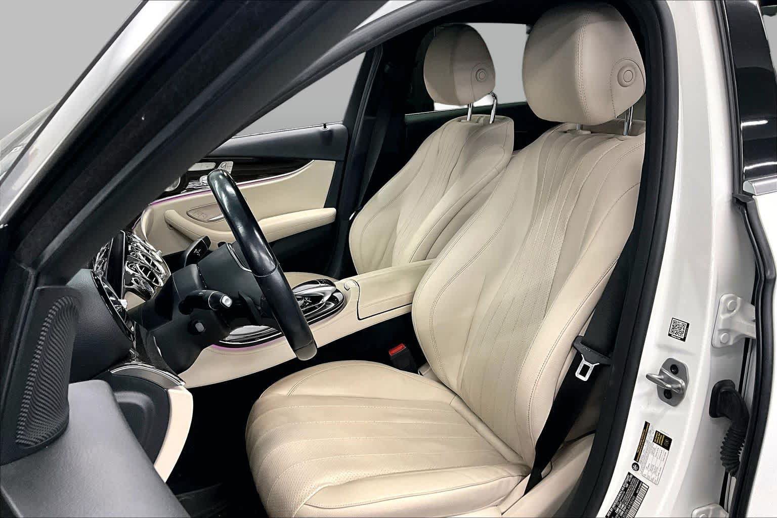 Used 2020 Mercedes-Benz E 350 Sedan image 7