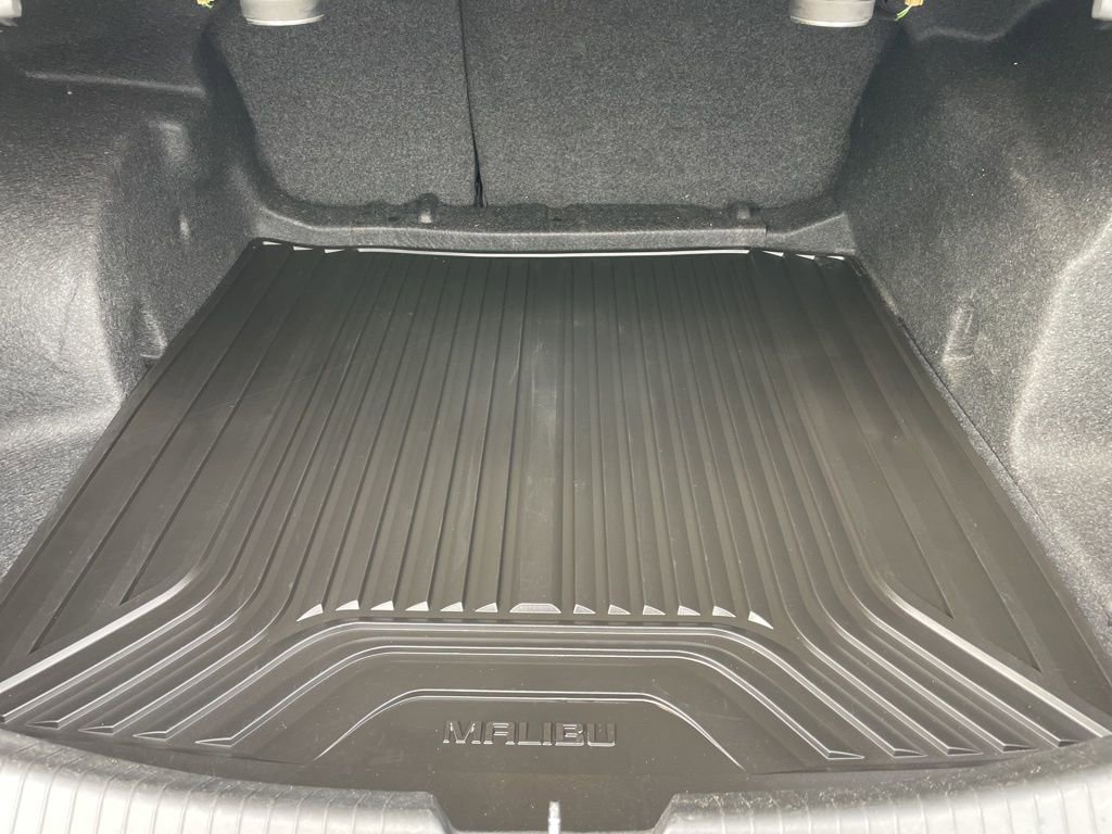 Used 2021 Chevrolet Malibu Premier image 18