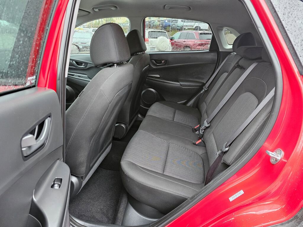 Used 2023 Hyundai Kona SEL image 14