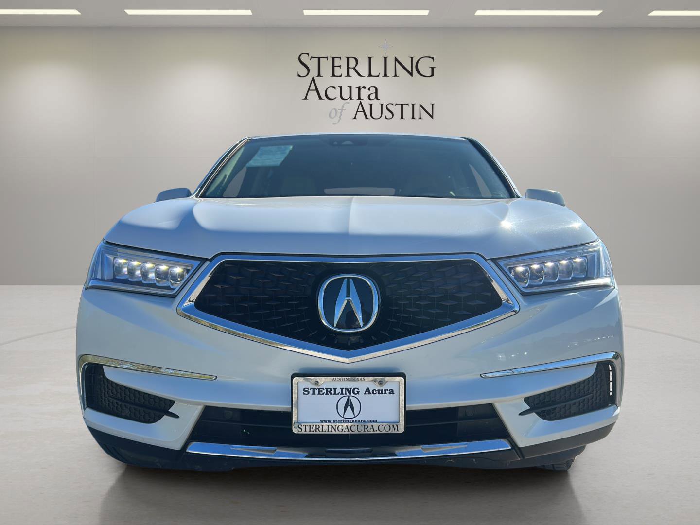 Used 2020 Acura MDX FWD w/ Technology Package image 2