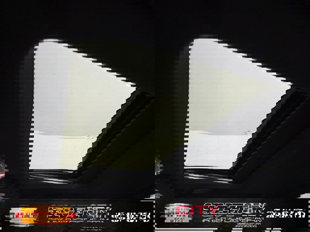 Used 2023 Dodge Charger Scat Pack image 25