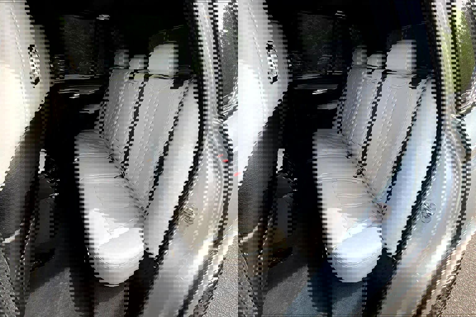 Used 2016 BMW X5 M image 21