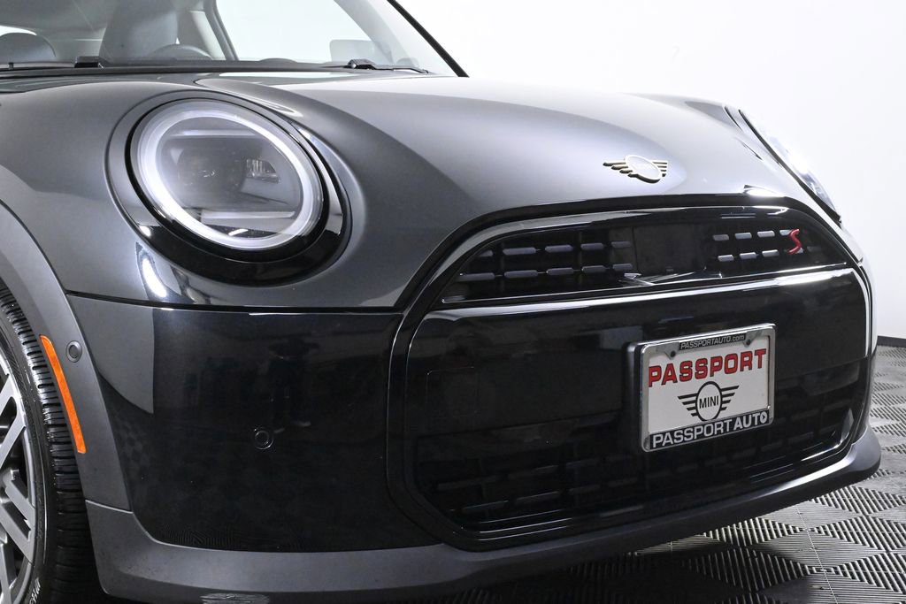 Certified 2025 MINI Cooper S image 5