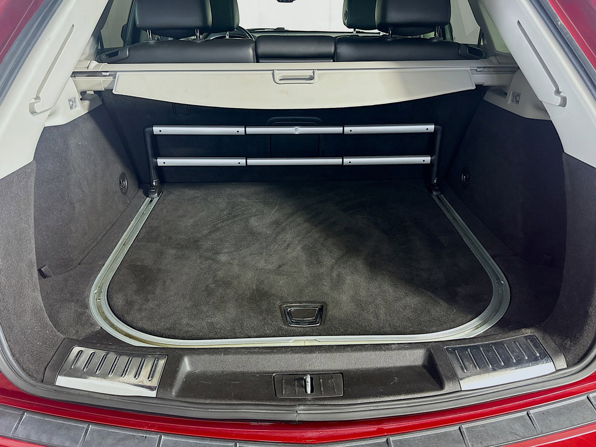 Used 2014 Cadillac SRX Luxury w/ Driver Awareness Package FWD image 30