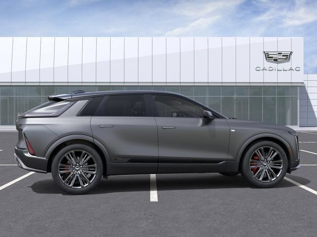 New 2026 Cadillac Lyriq V w/ Exterior Carbon Fiber Package AWD/4WD image 5