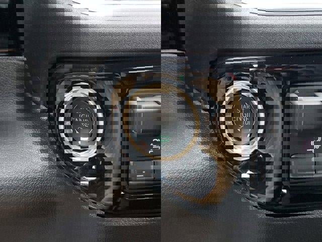 New 2026 GMC Sierra 1500 Elevation image 32