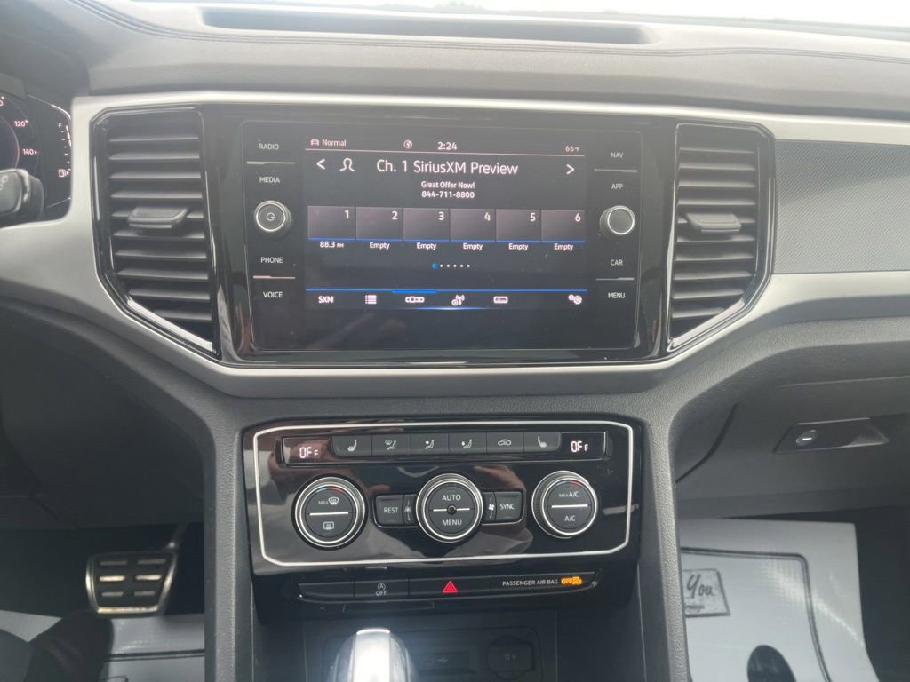 Used 2023 Volkswagen Atlas SEL R-Line AWD/4WD image 20