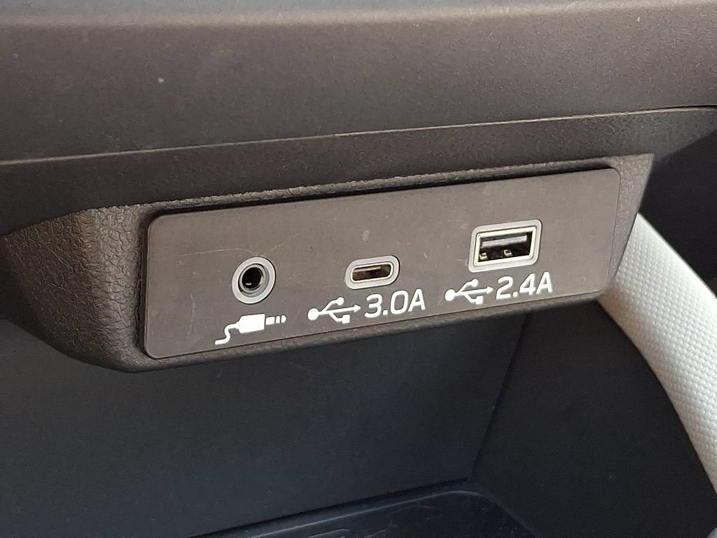 Certified 2025 Subaru Forester Premium AWD/4WD image 26