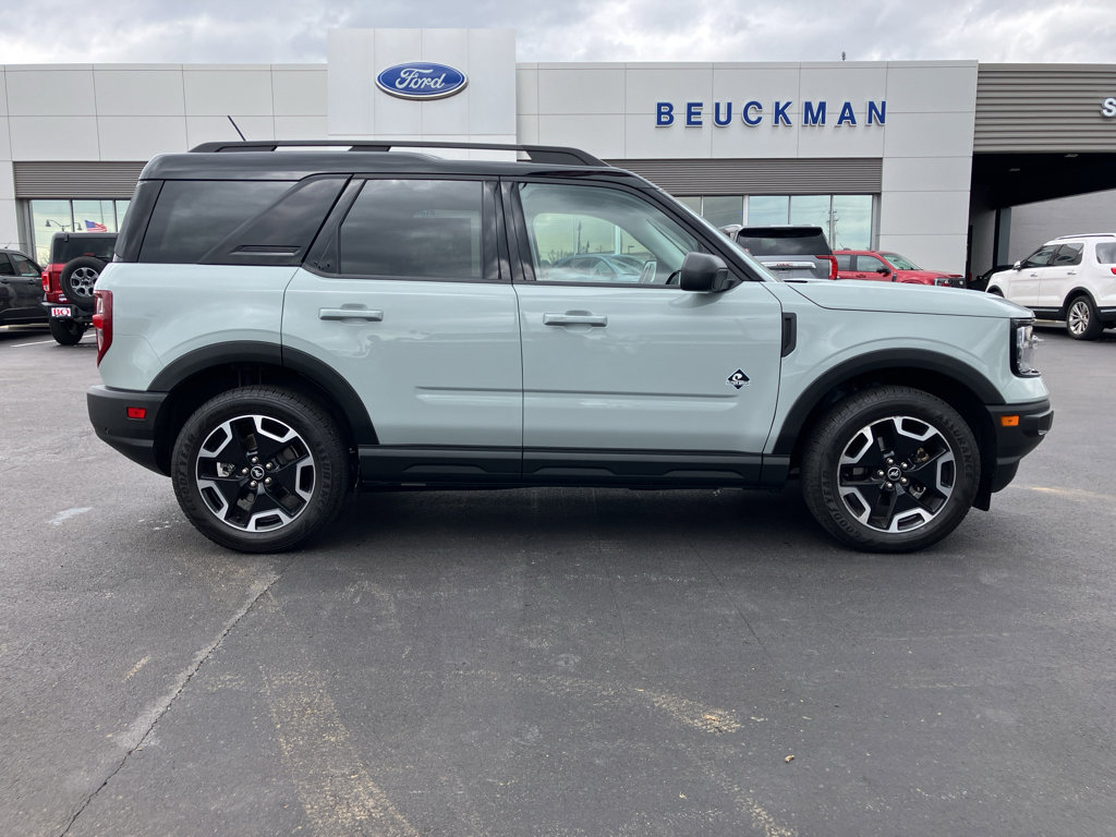 Used 2021 Ford Bronco Sport Outer Banks image 10