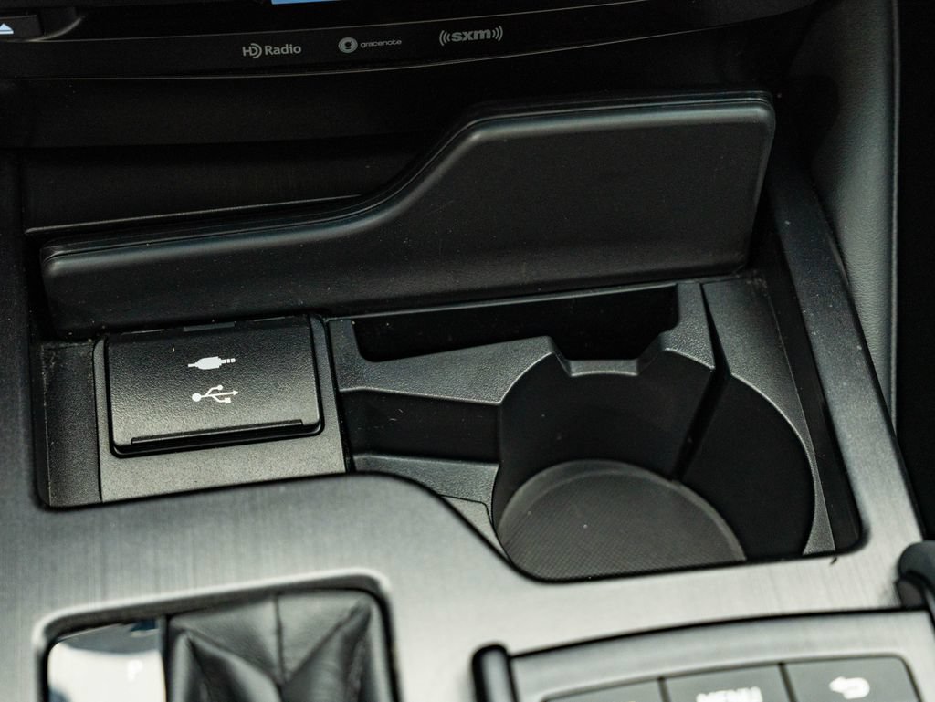 Used 2022 Lexus ES 300h w/ Accessory Package 2 FWD image 35