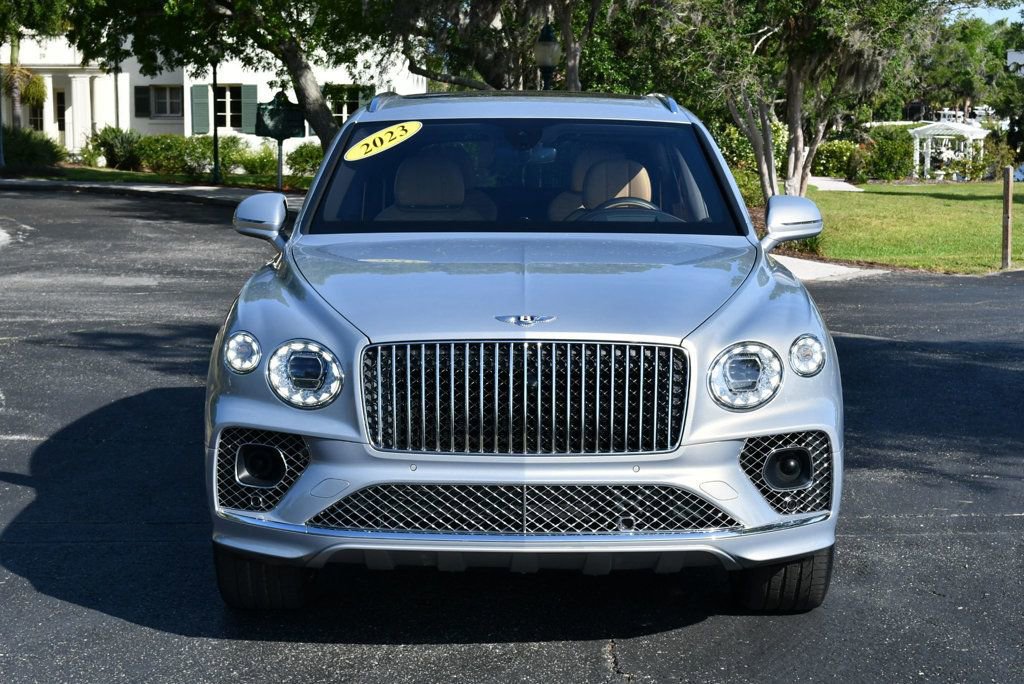 Used 2023 Bentley Bentayga Extended Wheelbase AWD/4WD image 41