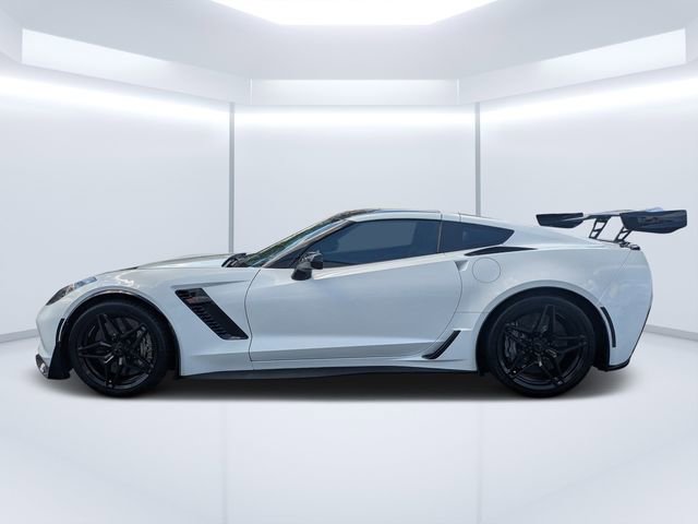 Used 2018 Chevrolet Corvette Z06 image 6