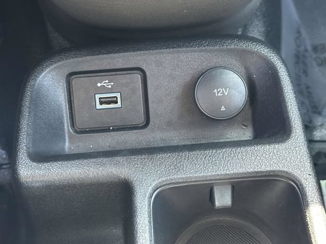 Used 2022 Ford Transit Connect XL FWD image 8