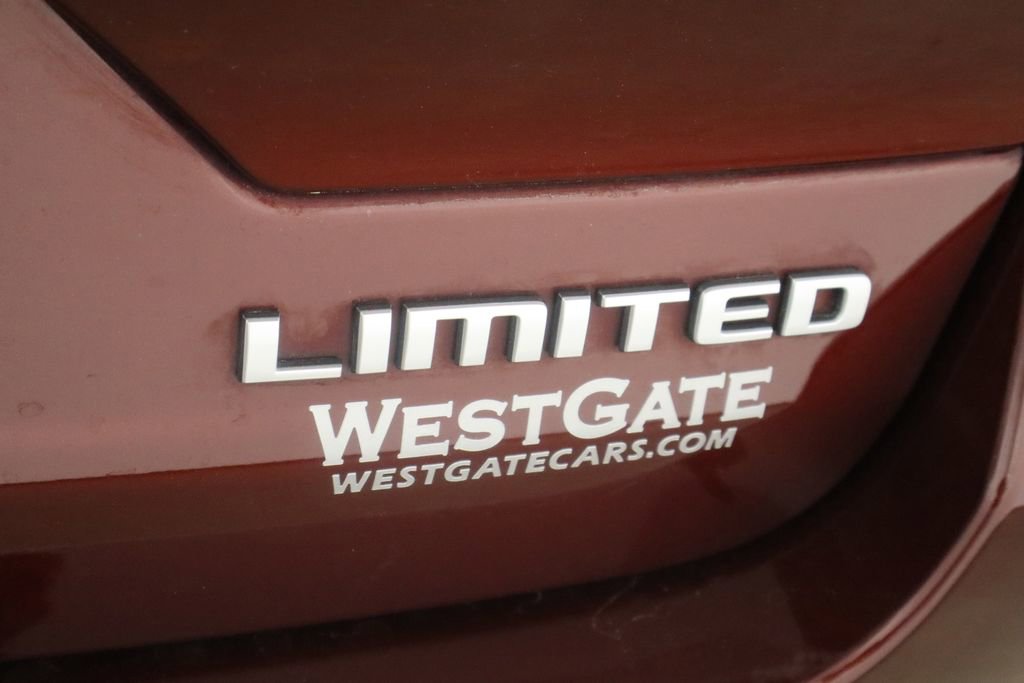 Used 2024 Jeep Grand Cherokee Limited w/ Luxury Tech Group II image 56