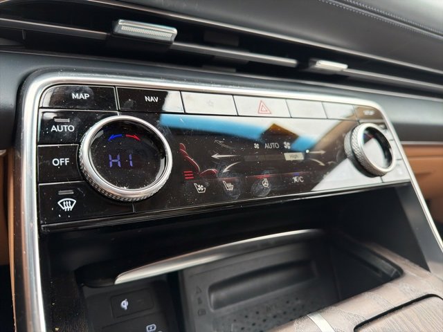 Used 2024 Genesis GV80 3.5T w/ Prestige Package image 16