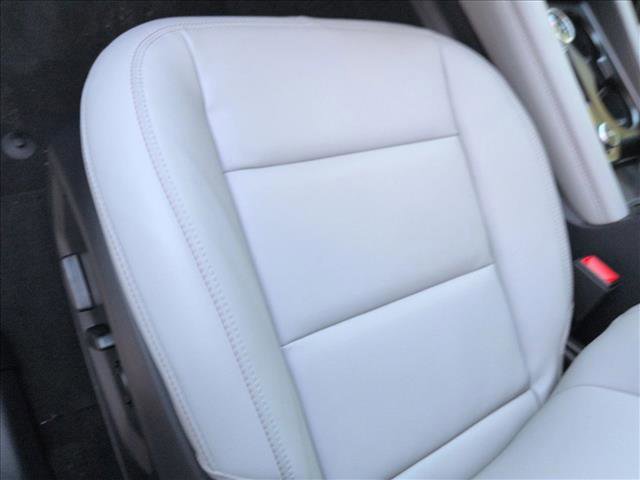 New 2026 Ford Explorer Active w/ Active Comfort Package video 4