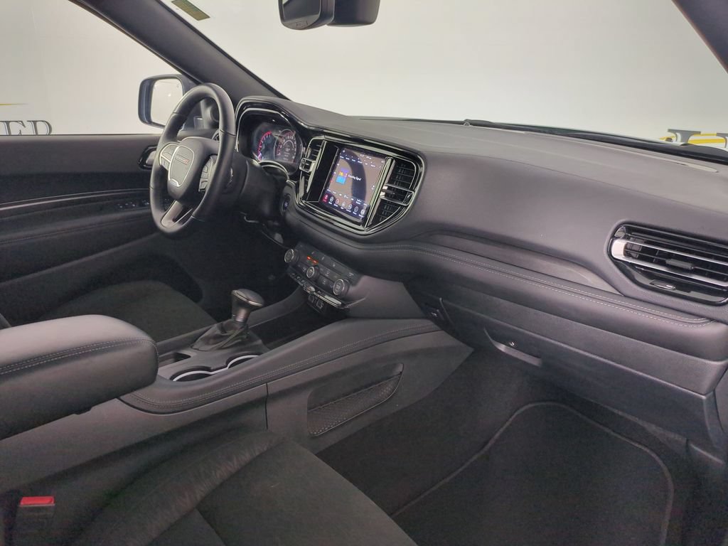 Certified 2024 Dodge Durango SXT w/ 3rd Row Seating Group RWD image 37
