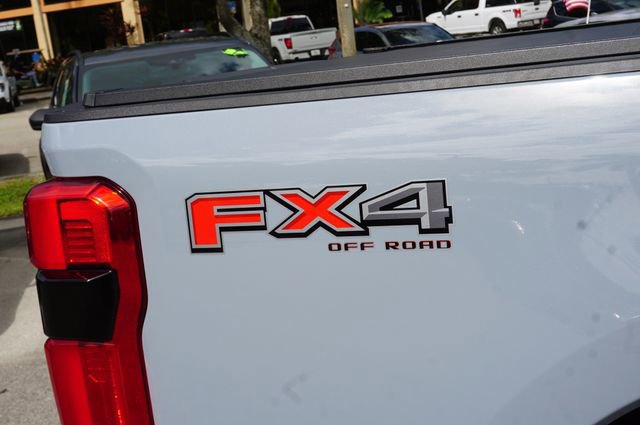 Certified 2024 Ford F250 Limited w/ FX4 Off-Road Package AWD/4WD image 25