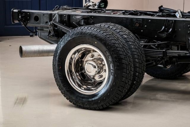 Used 2021 Chevrolet Silverado 3500 LT image 47