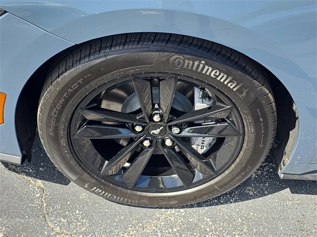 Used 2025 Ford Mustang GT image 6