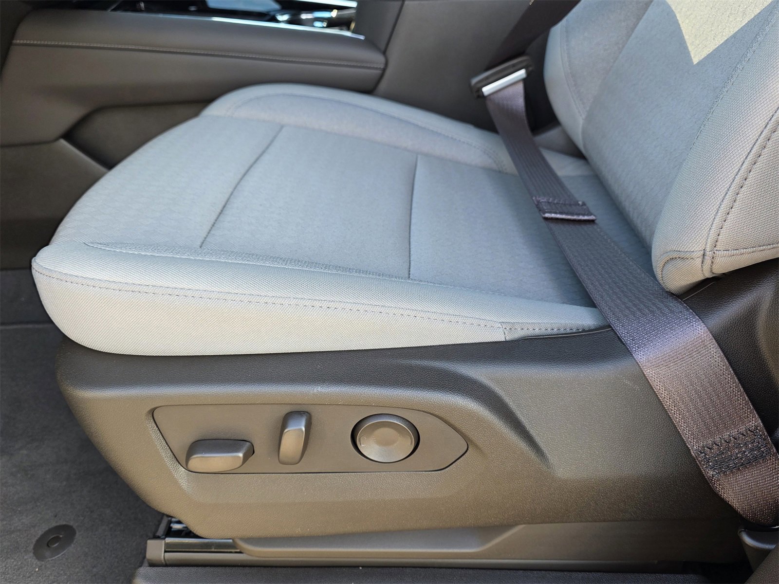 New 2026 Chevrolet Tahoe LS image 13