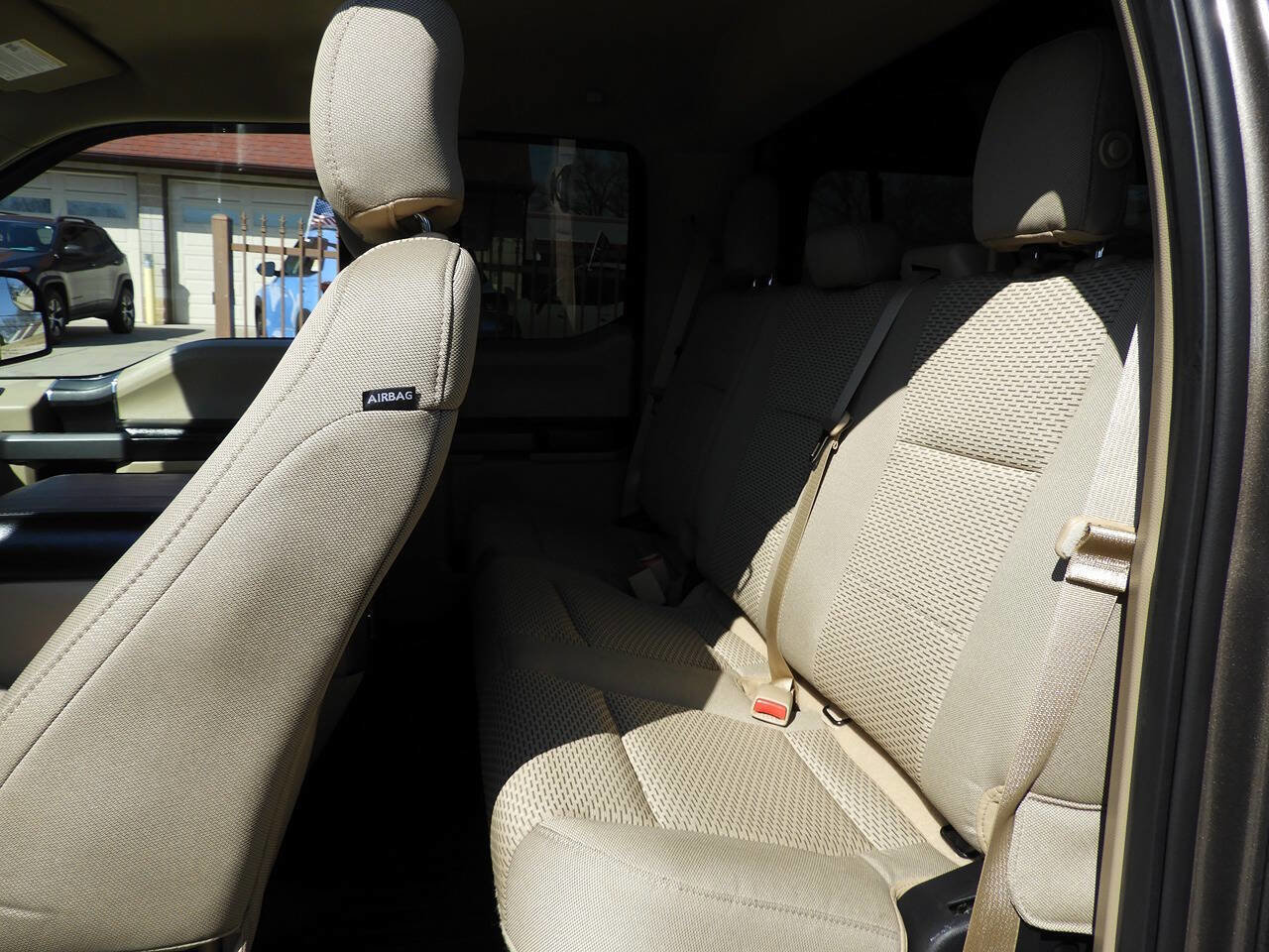 Used 2016 Ford F150 XLT w/ Trailer Tow Package image 25