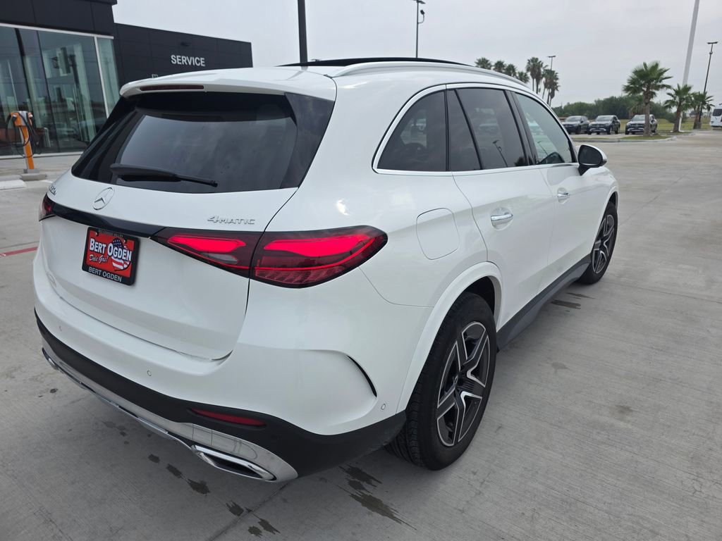New 2026 Mercedes-Benz GLC 350e 4MATIC image 4