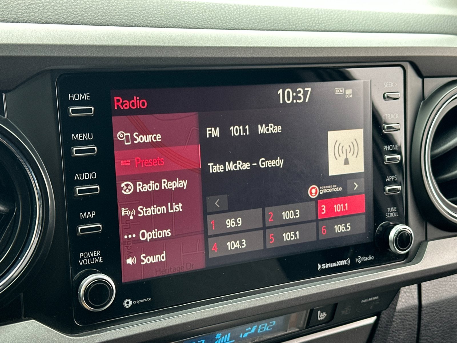 Used 2020 Toyota Tacoma TRD Off-Road image 16