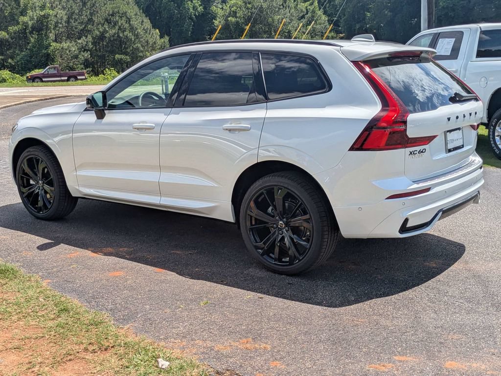 New 2026 Volvo XC60 B5 Ultra w/ Protection Package Premier AWD/4WD image 4
