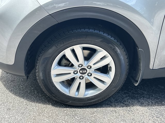 Certified 2019 Kia Sportage LX FWD image 11