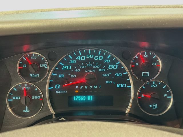 Used 2025 GMC Savana 2500 w/ Driver Convenience Package RWD image 11