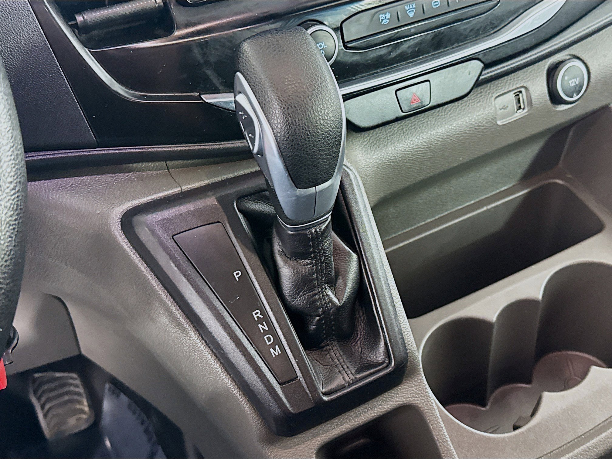 Used 2023 Ford Transit 350 XLT image 20