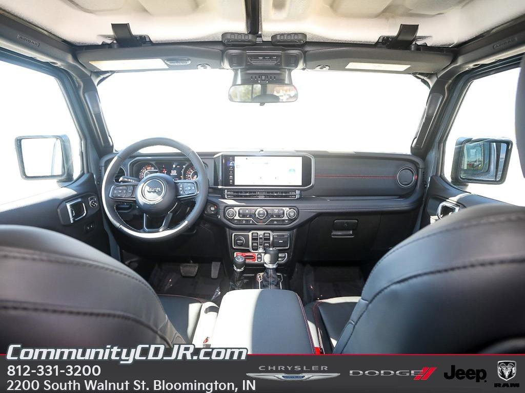New 2026 Jeep Wrangler Unlimited Rubicon w/ Whitecap Package image 20