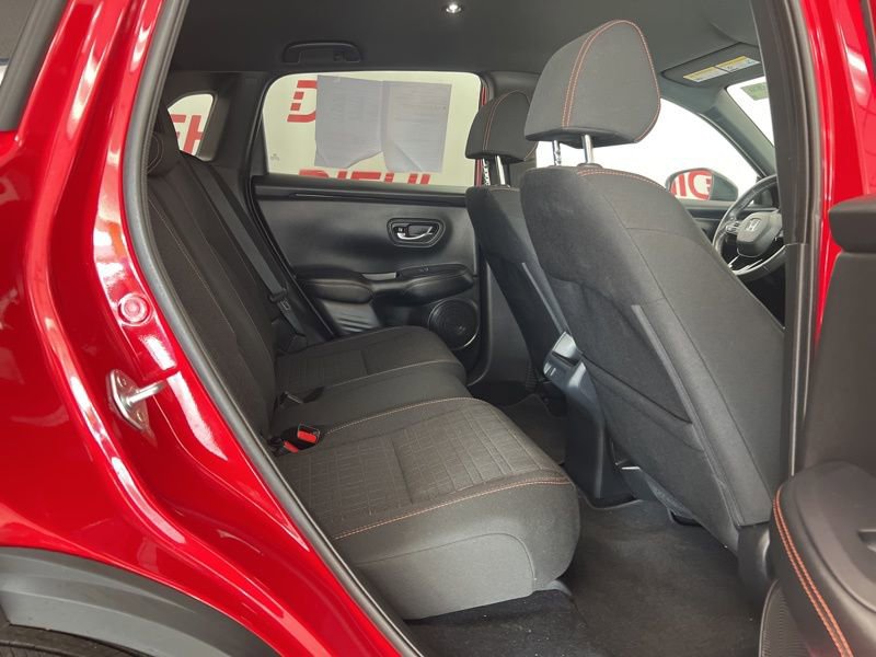 Used 2024 Honda HR-V Sport image 10