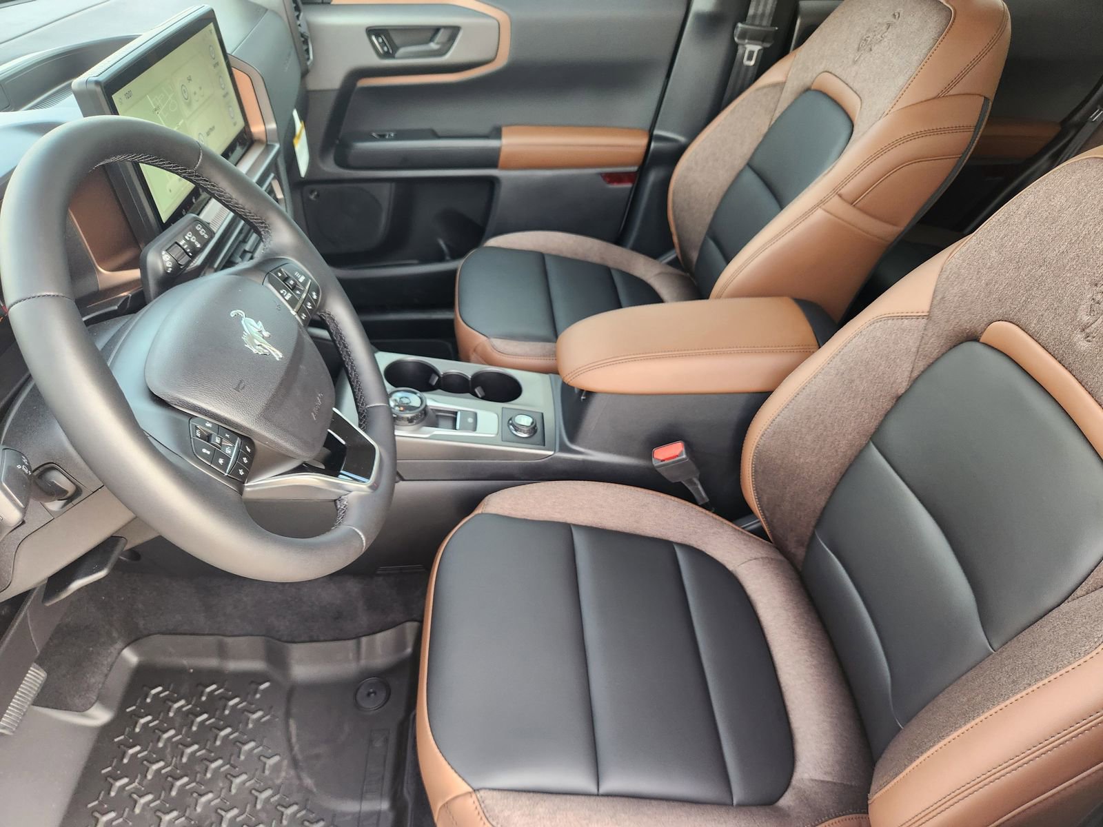 New 2026 Ford Bronco Sport Outer Banks image 13