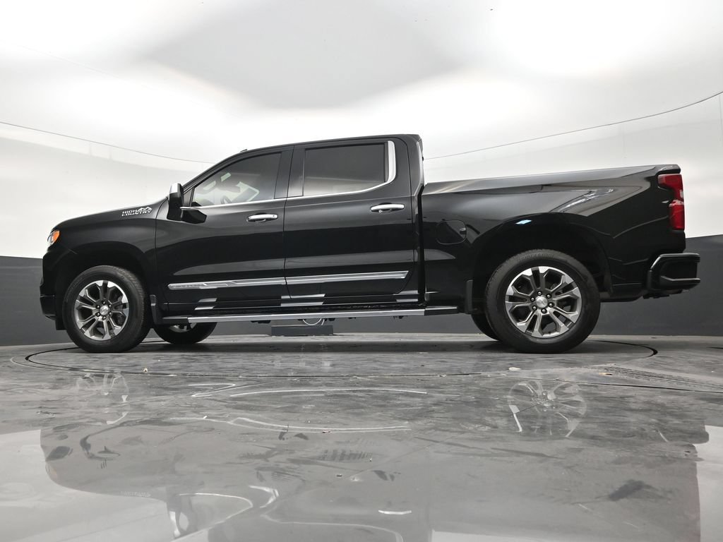 Used 2024 Chevrolet Silverado 1500 High Country RWD image 21