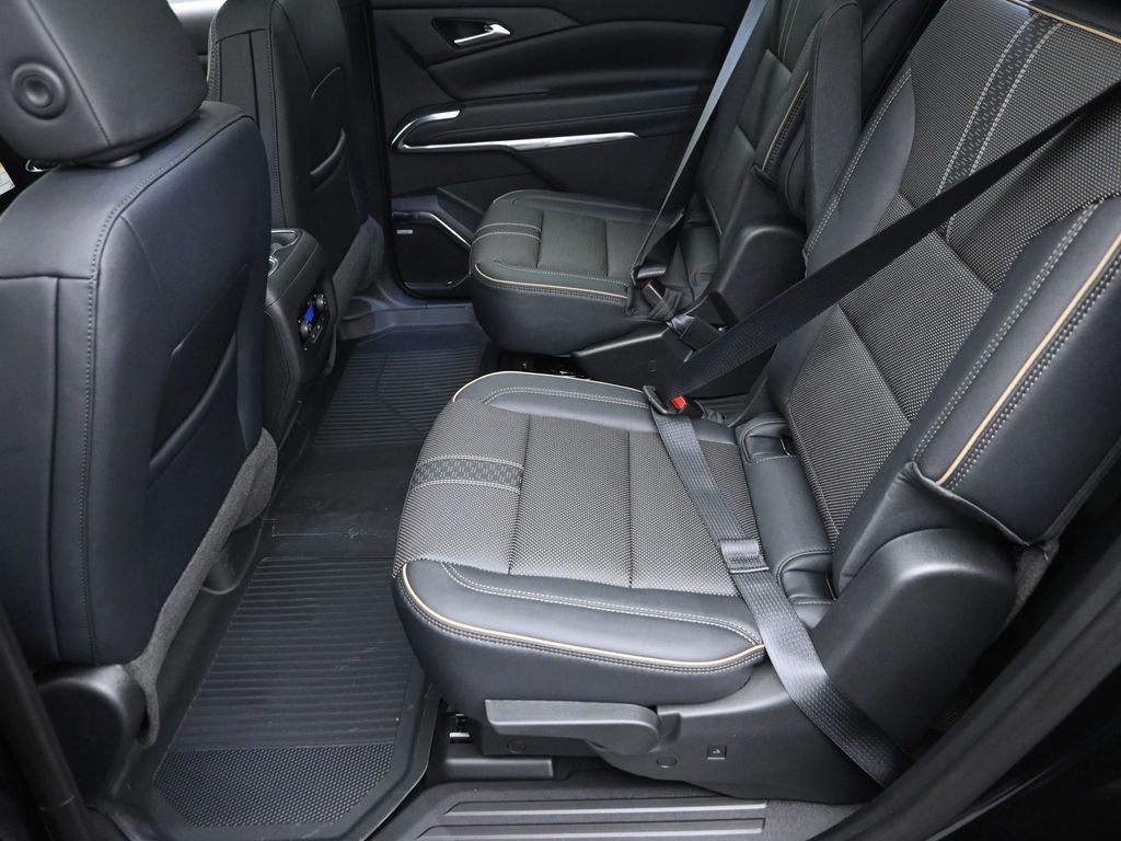 New 2026 Chevrolet Traverse High Country image 12