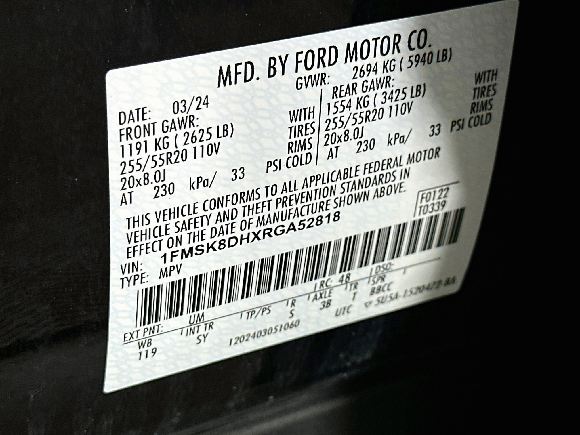 Used 2024 Ford Explorer XLT w/ Equipment Group 202A AWD/4WD image 12