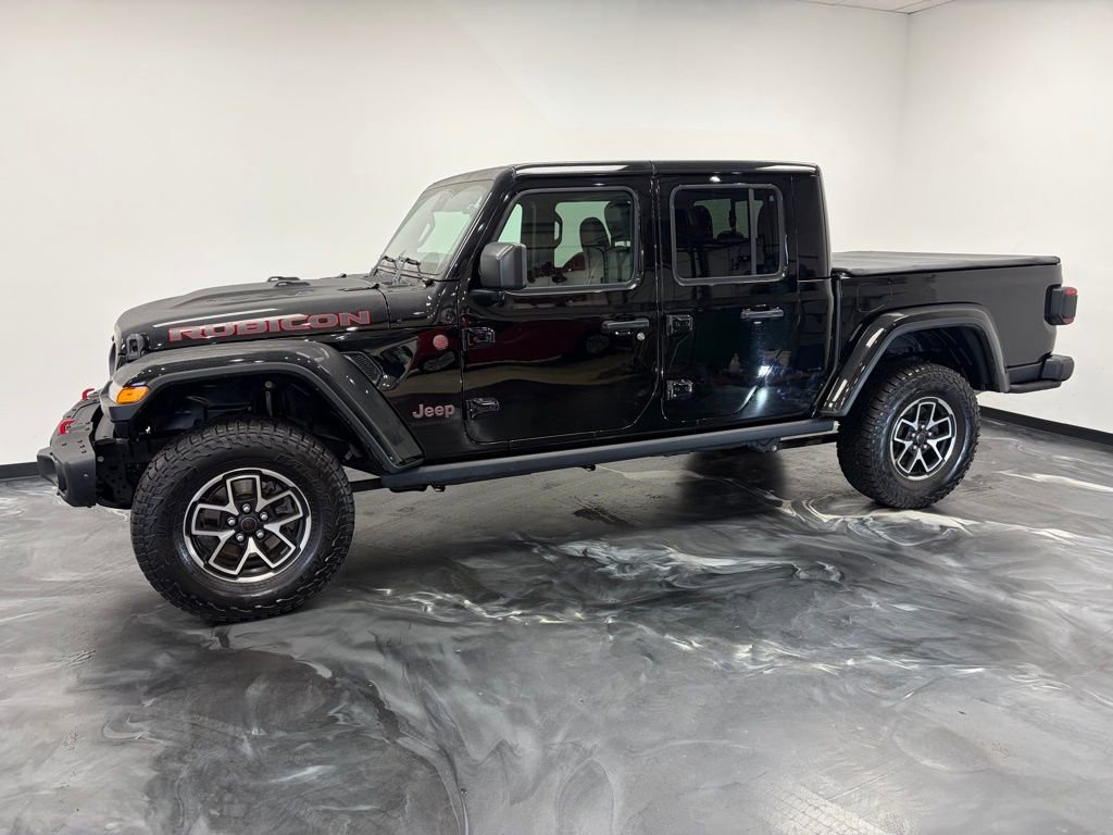 Used 2024 Jeep Gladiator Rubicon AWD/4WD image 20
