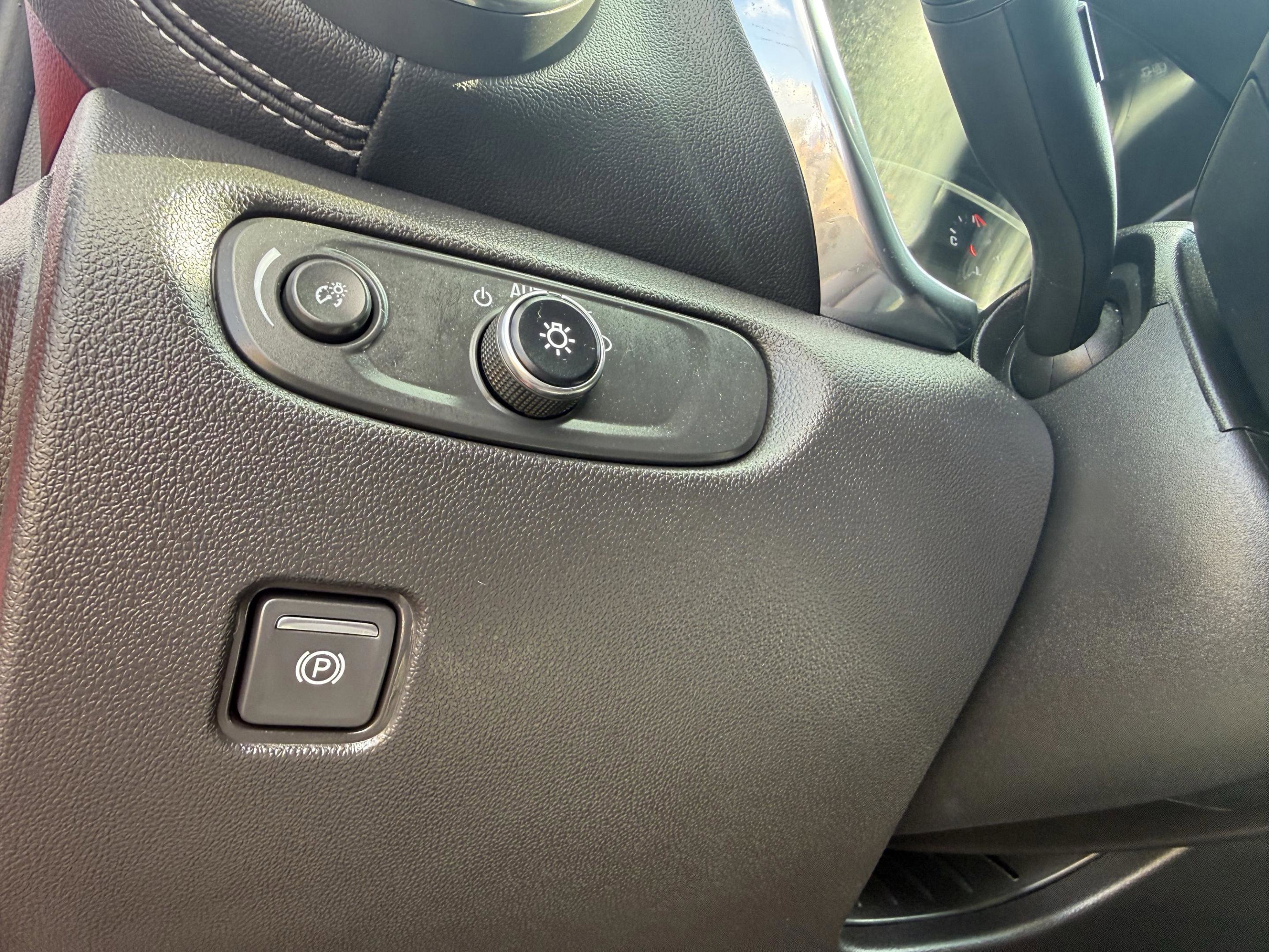 Used 2024 Chevrolet Blazer LT w/ Convenience Package image 27