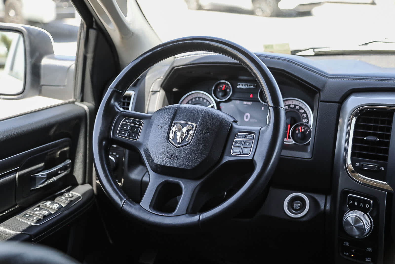 Used 2018 RAM 1500 Sport w/ Convenience Group AWD/4WD image 15