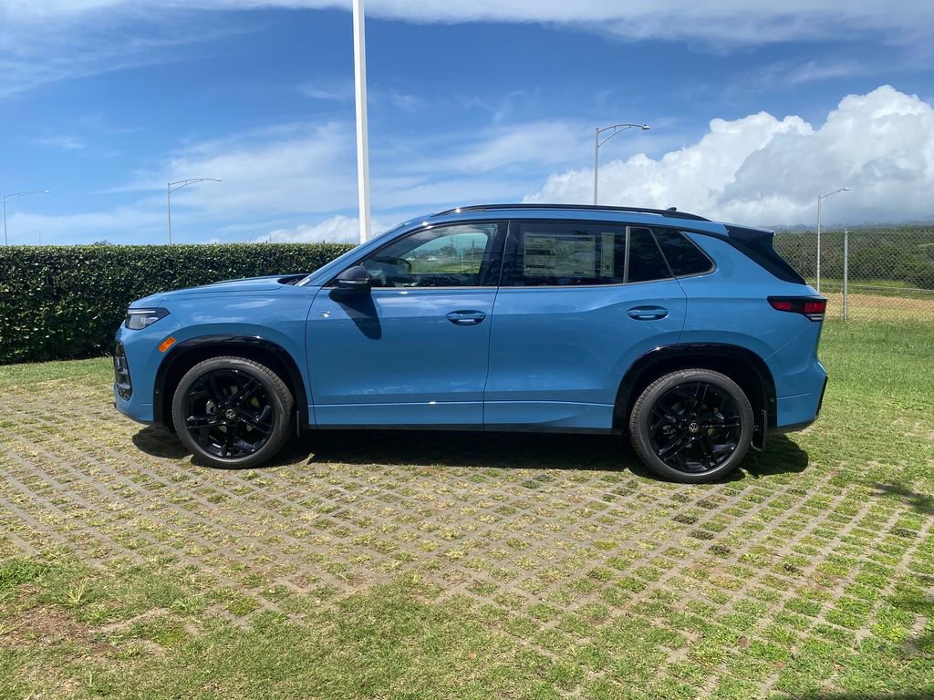 New 2026 Volkswagen Tiguan SE R-Line FWD image 22