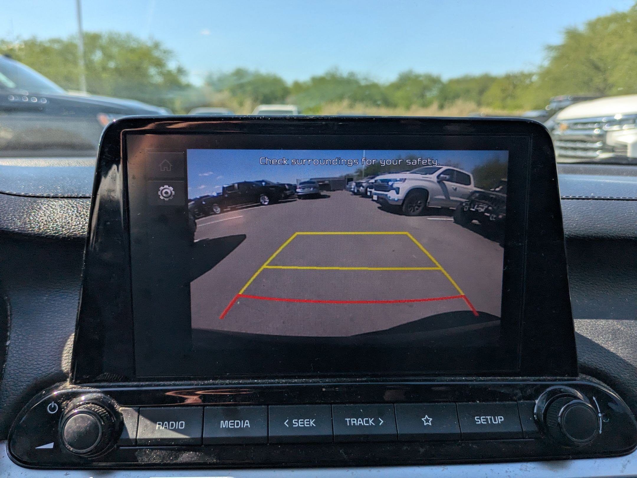 Used 2023 Kia Forte LX image 17