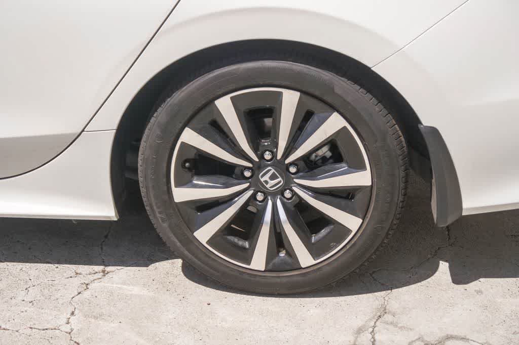 Used 2024 Honda Civic EX image 6